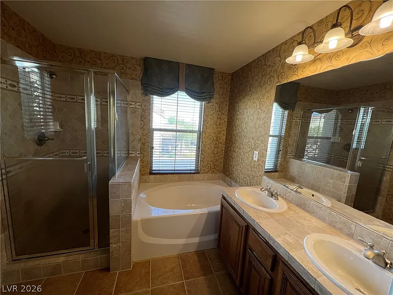 5679 Revere Crossing Ave — Photo 13