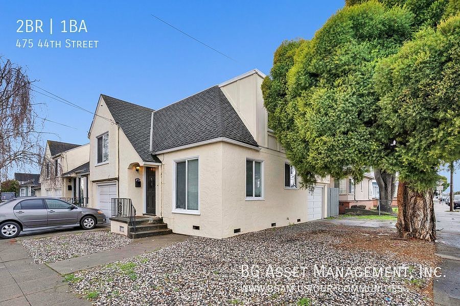 1st image of 475 44th St