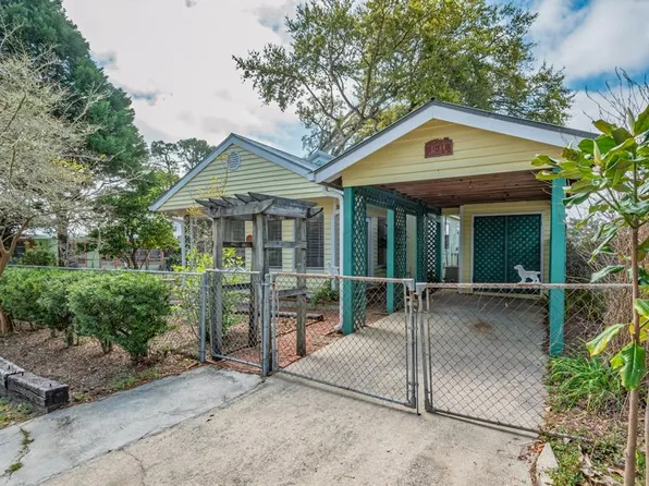 31-8A Heffernan Dr, Carrabelle, FL 32323