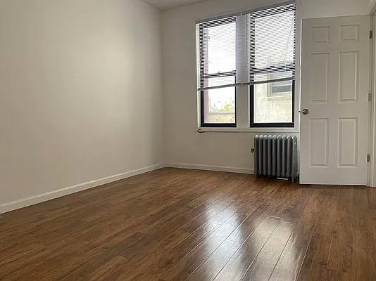 Rented by Keller Williams NYC | media 22