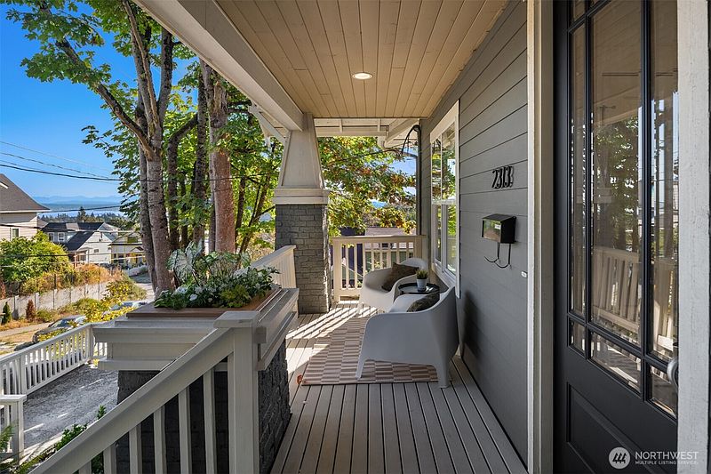 2nd image of 2313 E Mercer Street