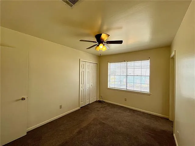 583 Delmar St — Photo 14