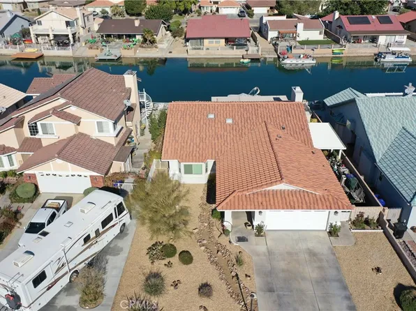 14450 Galleon Ln, Helendale, CA 92342