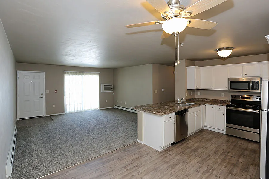 130 Howard Ln