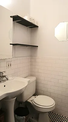 Rented by Compass | media 9