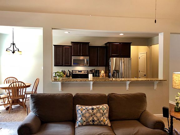 Looking towards kitchen.