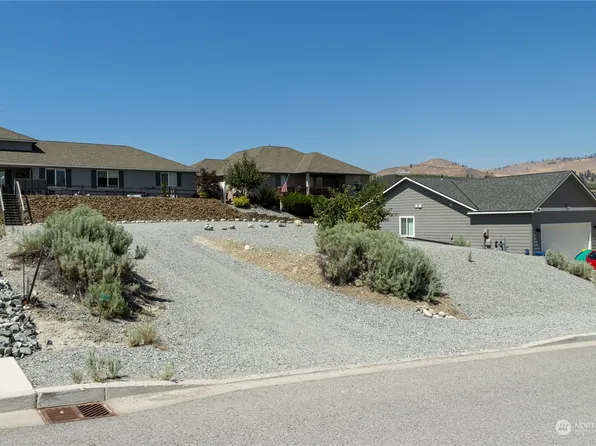 415 Spring View Place, Chelan, WA 98816