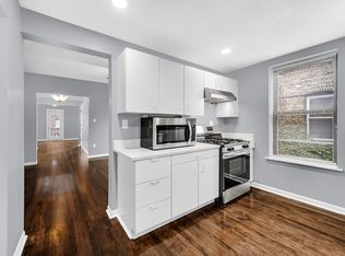 819 W Lawrence Ave APT 3, Chicago, IL 60640