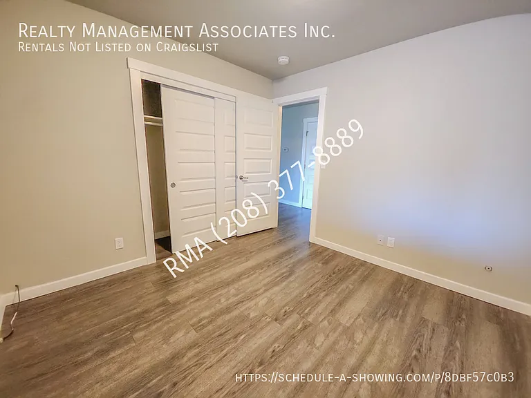 4106 N Tredwell Pl — Photo 7