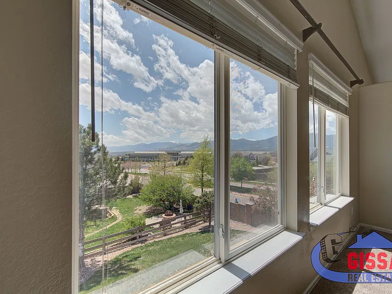 705 Witchhazel Ct — Photo 31