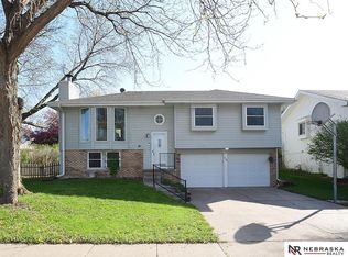 6115 S 115th St, Omaha, NE 68137