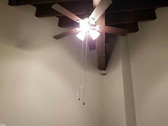 Exposed beams