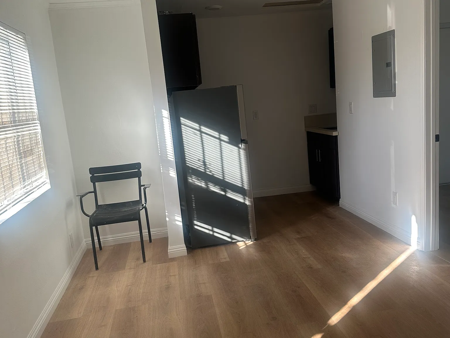 1 bed, 650 sqft, $1,800 — Photo 4