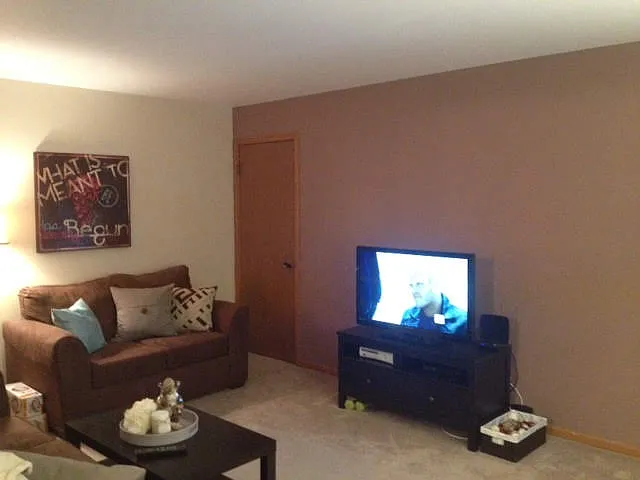 7529 Country Ln #1S — Photo 2