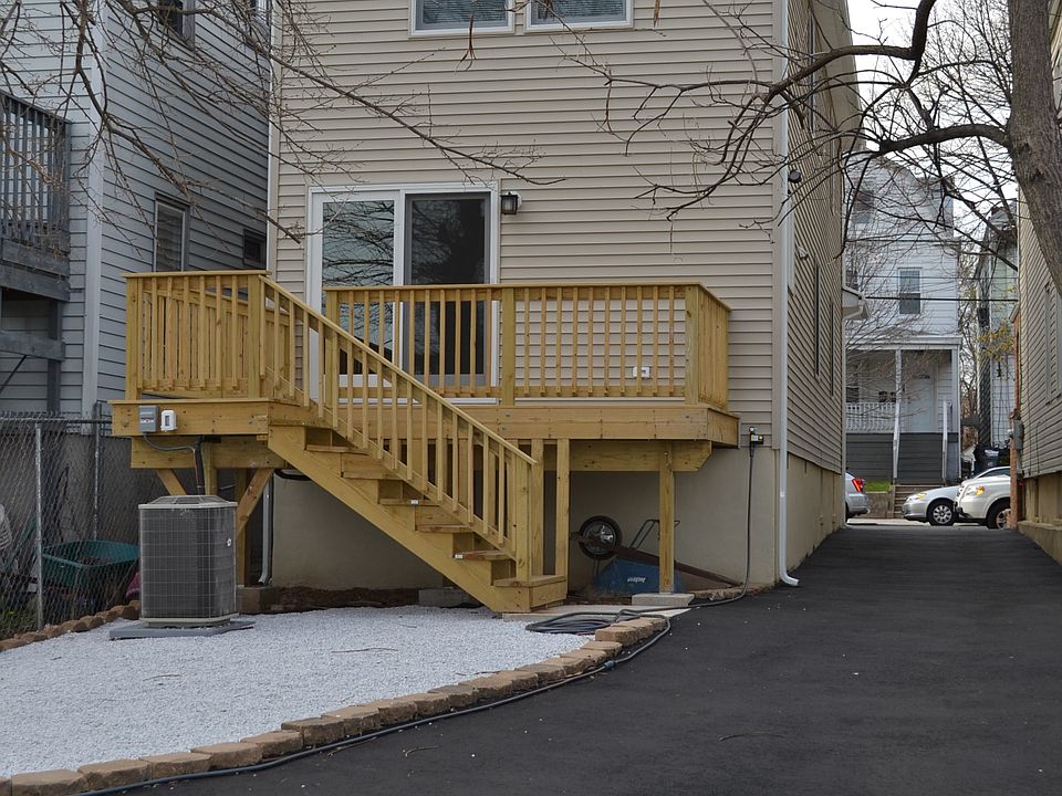 1st image of 18 La France Ave