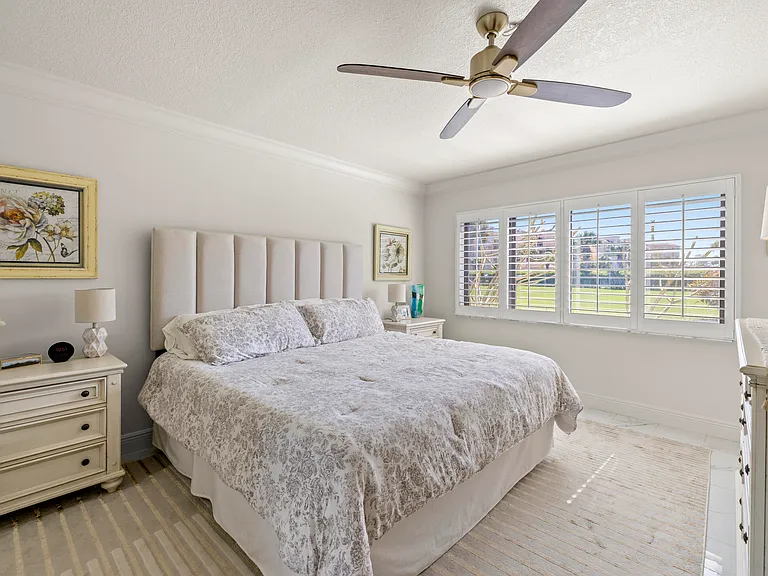 2400 S Ocean Dr #913 — Photo 14
