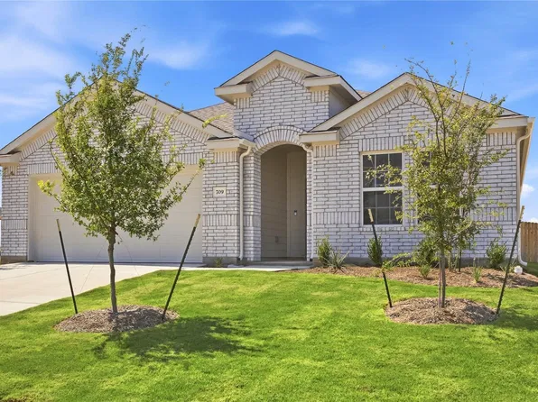 709 Red Wolf Dr, Jarrell, TX 76537