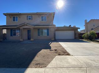 2058 Whispering Bells Rd, San Jacinto, CA 92582