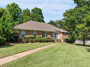 1777 Callaway Ct, Auburn, AL