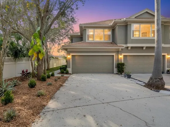 3290 Covered Bridge Dr W, Dunedin, FL 34698