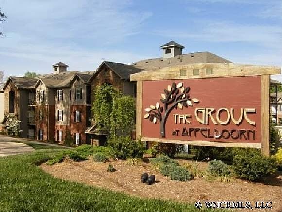 For Sale: 413 Appeldoorn Circle, Asheville, NC 28803