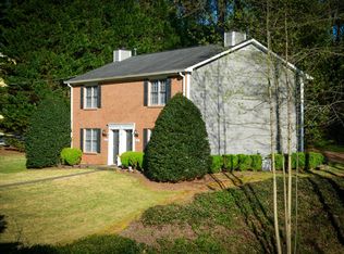 2504 Fair Oak Ct, Lawrenceville, GA 30043