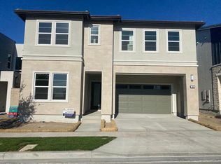 140 Sierra Madre, Lake Forest, CA 92630