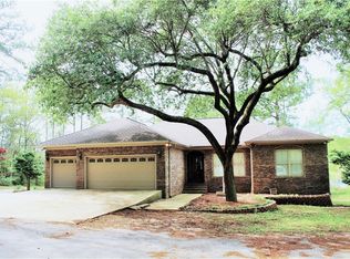 5885 Boggy Creek Dr, Wilmer, AL 36587