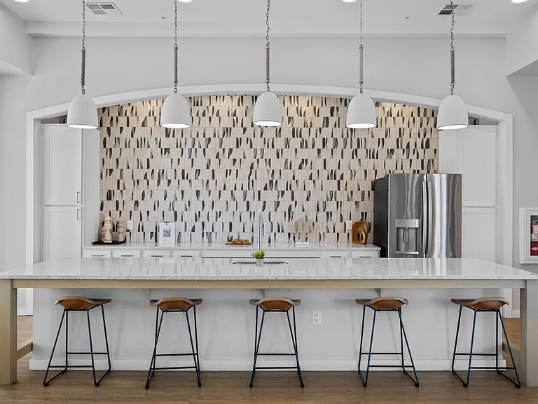 Copa Flats — Photo 23
