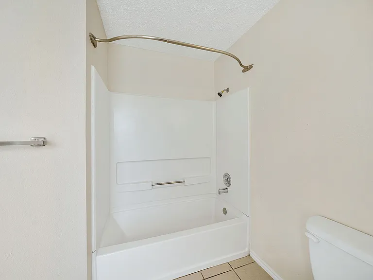 2010 Muddy Peak Dr — Photo 28