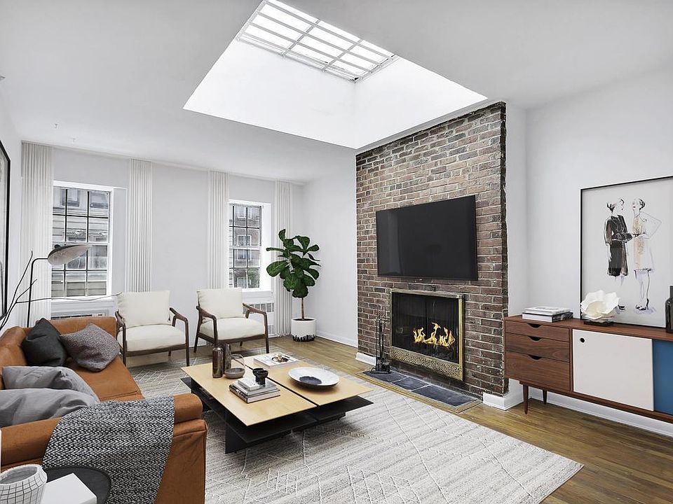 1st image of 239 E 18th St APT 3A