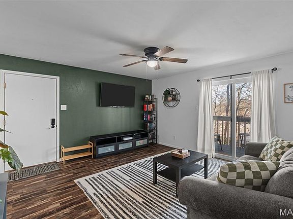 5th image of 621 S Kirkwood Rd APT 202