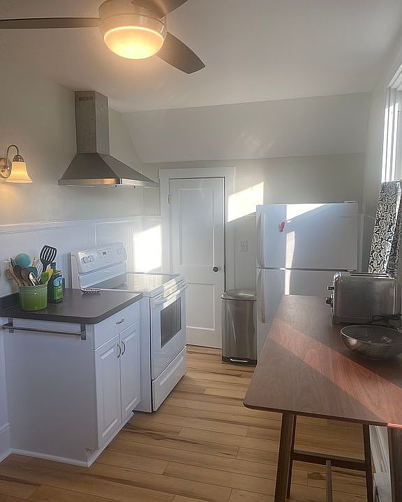 1st image of 9 Summit Ave #3