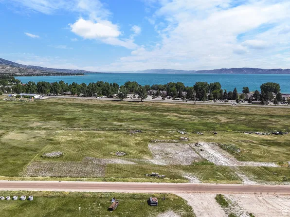 2300 Pickleville Pkwy, Garden City, UT 84028