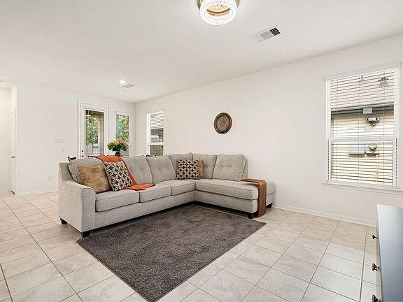 5th image of 5022 Jonina Ln