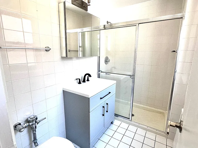 210 Atlantic Ave #C1G — Photo 15