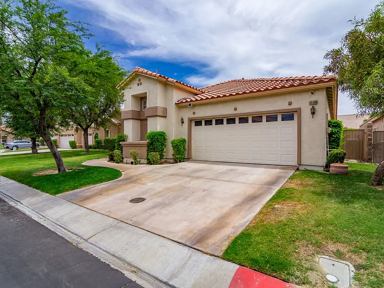 45596 Torrey Pines Ct — Photo 4