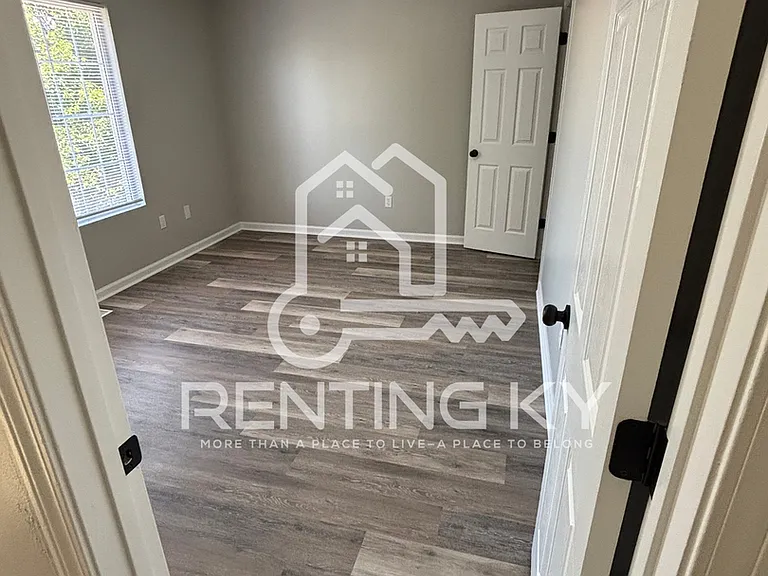 1414 Westwood Dr — Photo 11