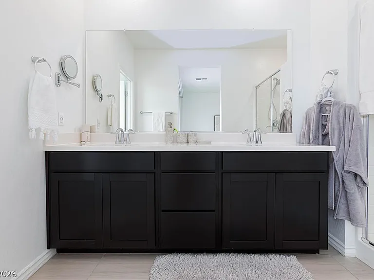 7792 Vino Vranec Ct — Photo 23