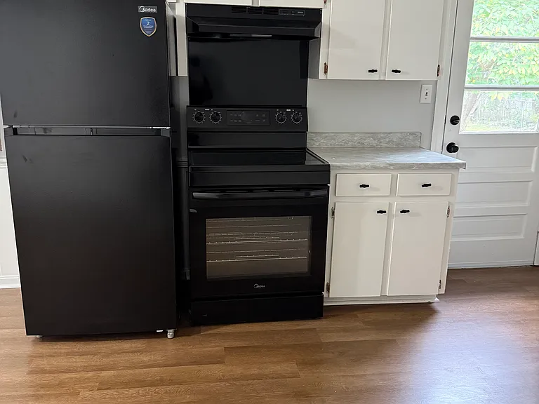 804 Freemont St SW — Photo 13