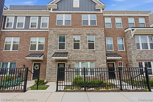 43034 Atwood Ave Photo 1