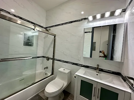 Rented by JB Mac Real Estate Inc. | media 8