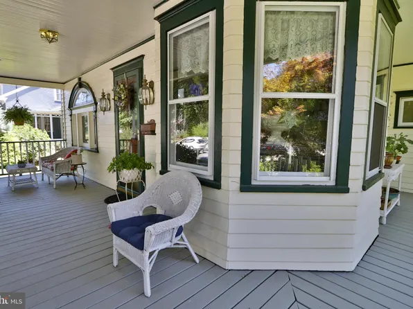 141 Crafton Ave, Pitman, NJ 08071