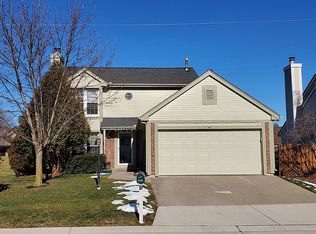 372 Huntington Ct, Rochester Hills, MI 48307