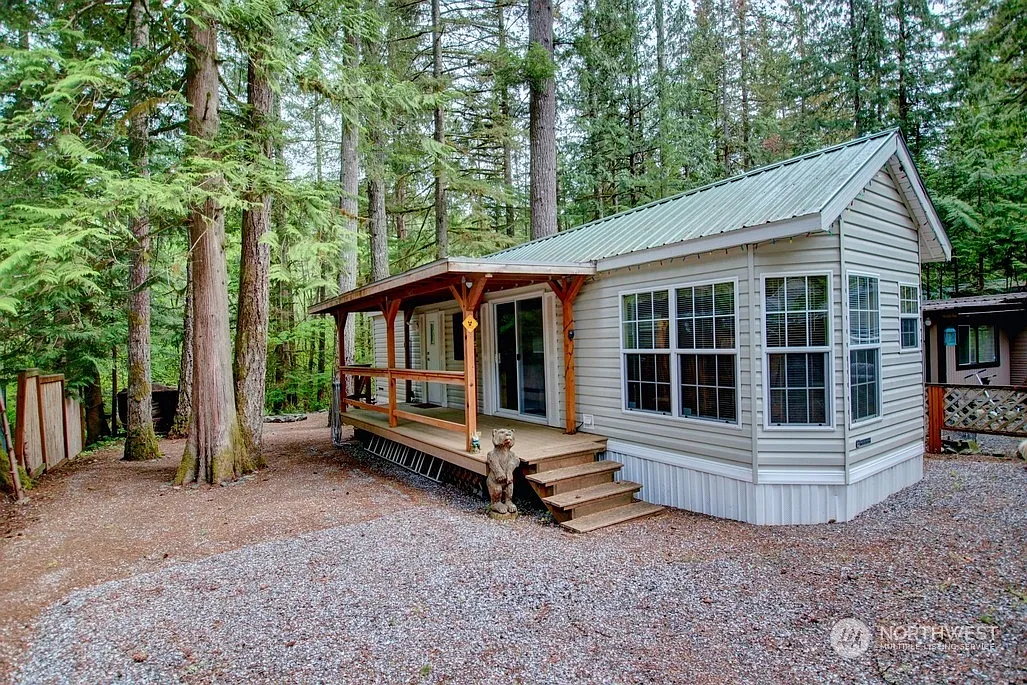 90 1 Goldrush Road photo 1