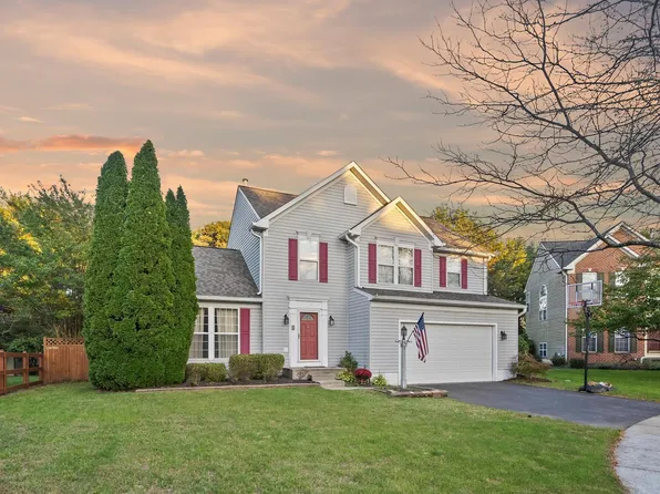 8209 Royal Star Ct, Pasadena, MD 21122