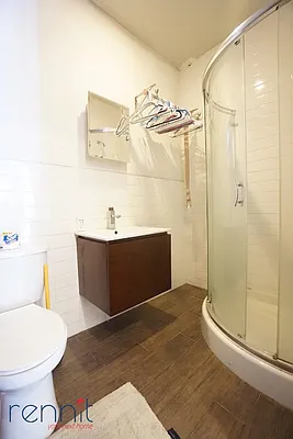 Rented by Rennit Inc. | media 16