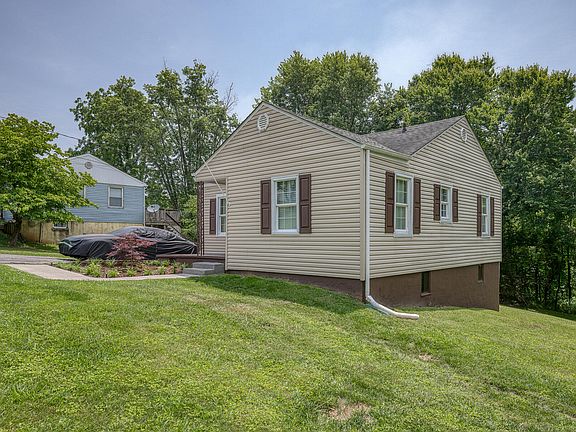 2nd image of 207 Johnston Ave