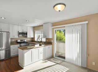 36 Exeter, Irvine, CA 92612