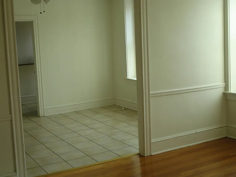 14 E Market St #6 — Photo 6